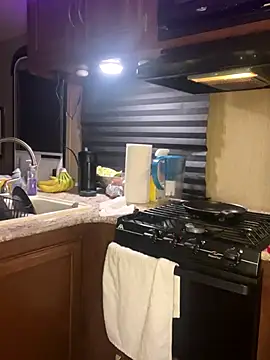 chellerayy's cam snapshot