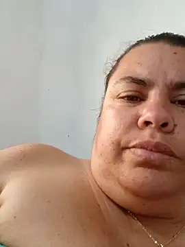 yaneth_'s cam snapshot