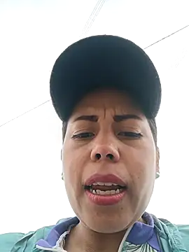 _andrea30's cam snapshot