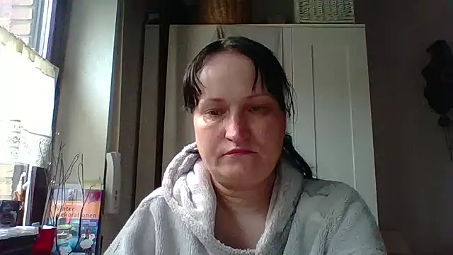 _squirty_cum_lady_'s cam snapshot