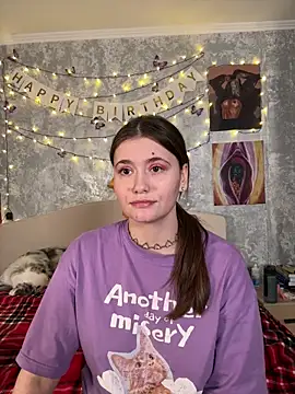 Sabrina_shells's cam snapshot