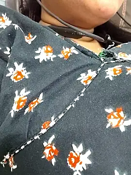 Srilakshmi_telugu's cam snapshot