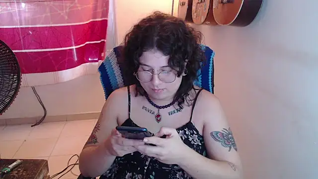 Smoke_trip_Alicia live sex cam