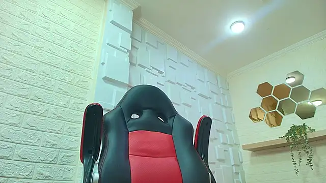 CharlotteSchmidtt's cam snapshot