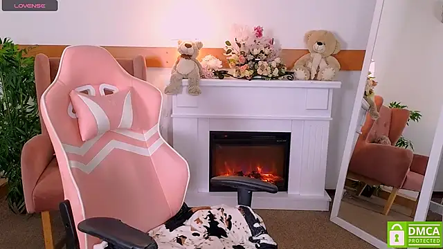 Grace_lux's cam snapshot