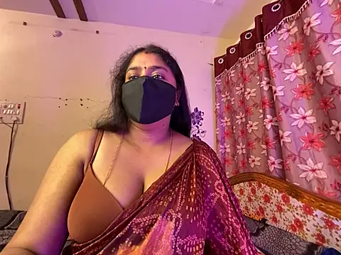 LouleyRanii's cam snapshot