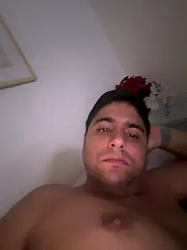 elwhite1996 live sex cam