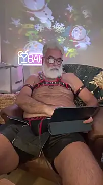 LeatherSdaddy live sex cam