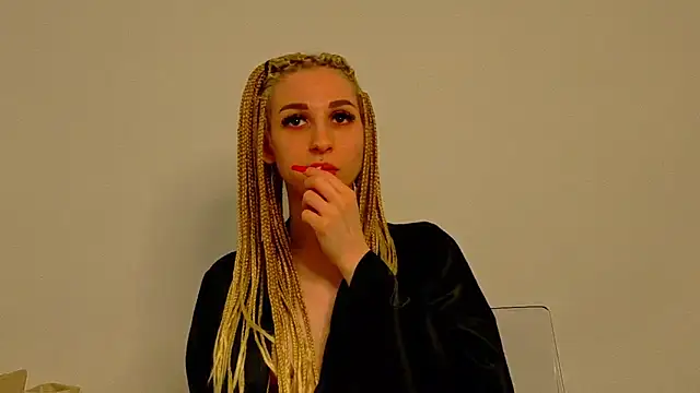 Sia_a's cam snapshot