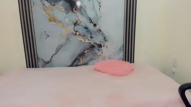 Rubi_30 live sex cam