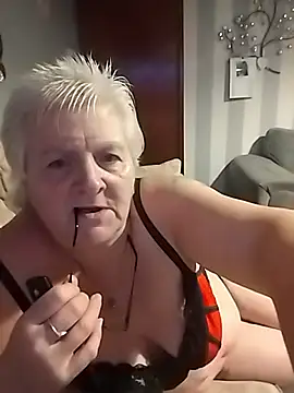 Babswithbigbaps's cam snapshot