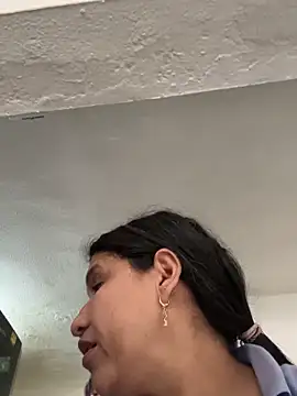 siri_duque's cam snapshot