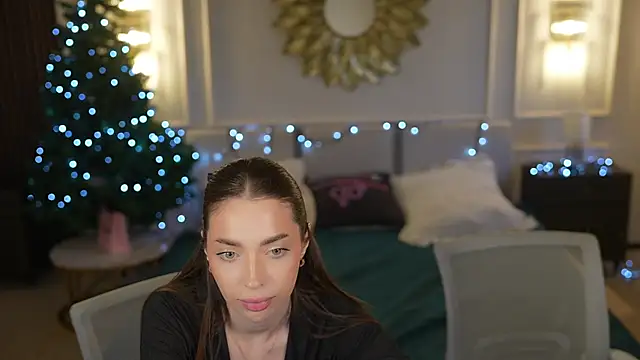 Tina_Breeze's cam snapshot