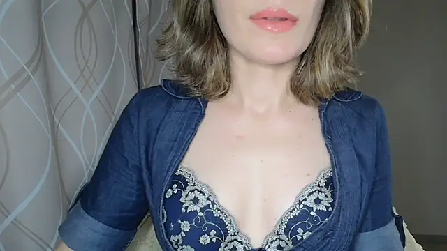 miss__Sophie's cam snapshot