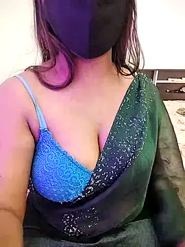 LoveLy-Soneya's cam snapshot