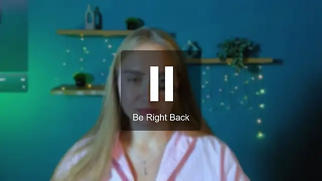 naya_dream's cam snapshot