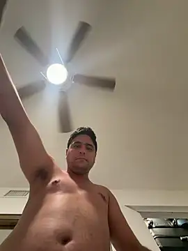 elwhite1996 live sex cam