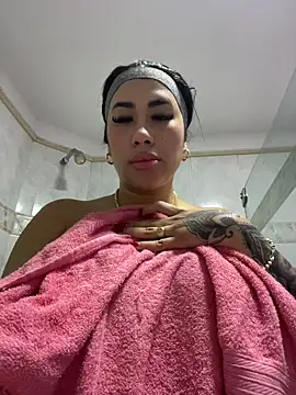 kiim_taaylor's cam snapshot