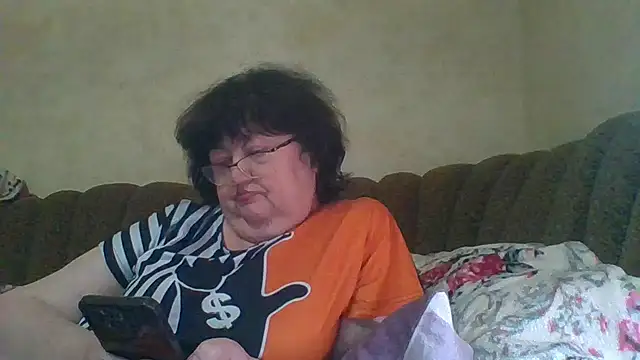 MilaSky5303's cam snapshot