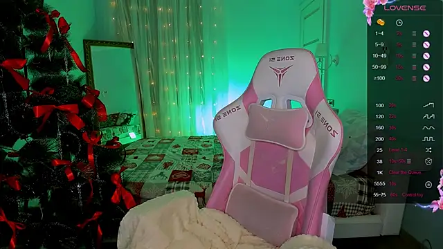 LinaBlossom_'s cam snapshot