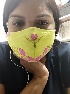 illay_love's cam snapshot