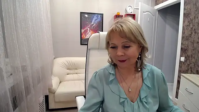 Milla_Cutie18's cam snapshot