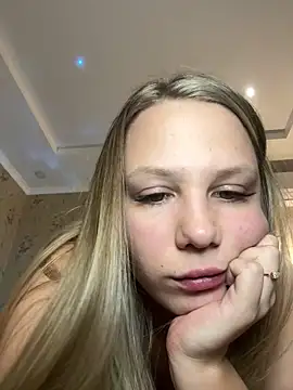 SexyFray_85D live sex cam