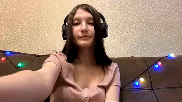 AurorAurora's cam snapshot