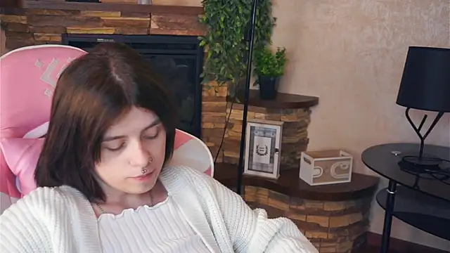 IleanaPishko's cam snapshot