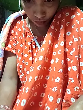 Sweet-rumi's cam snapshot