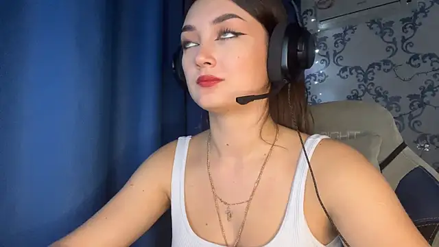 TwotyBright live sex cam