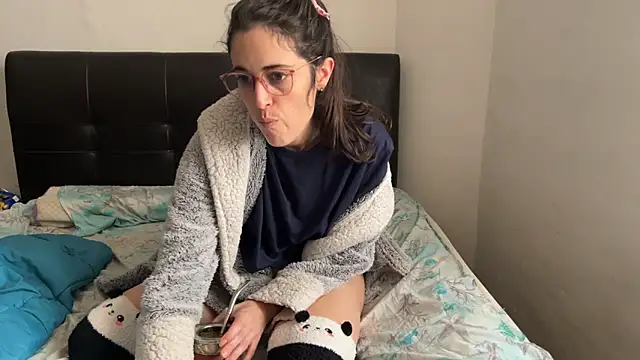 WhiteVenus's cam snapshot