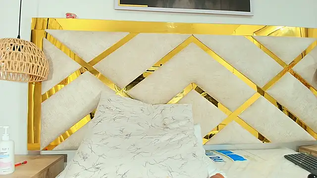 Baby_Scarleth_'s cam snapshot