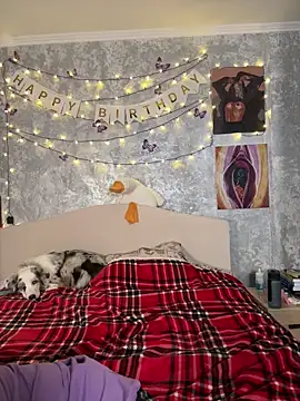 Sabrina_shells's cam snapshot