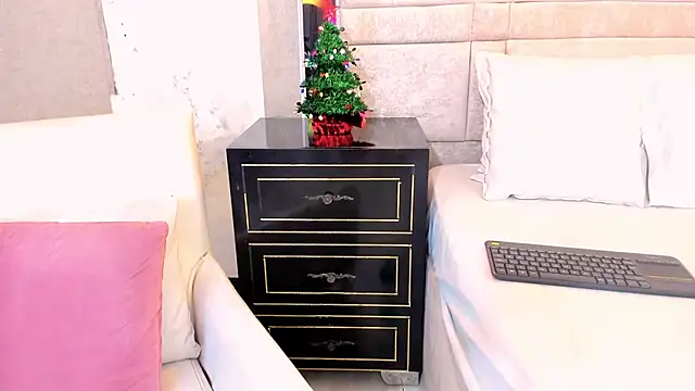 JanneWollf's cam snapshot