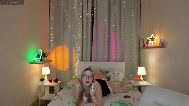 SallyPratt's cam snapshot