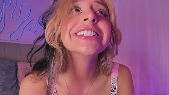 Sofly_s's cam snapshot