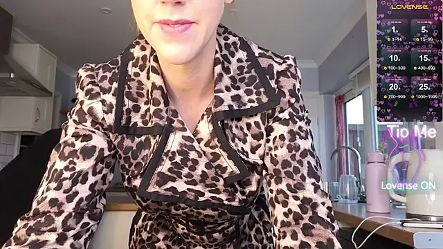 stripmequick's cam snapshot