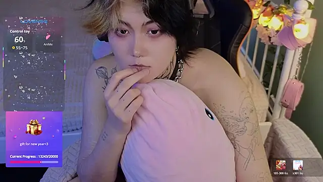 Ravens_Nest's cam snapshot