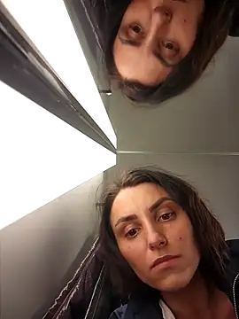 Izabella_Bella live sex cam