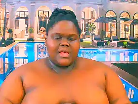 EbonyHotBuns's cam snapshot