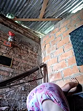 chubby_sexy_big_tits live sex cam