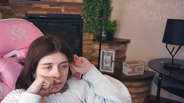 IleanaPishko's cam snapshot