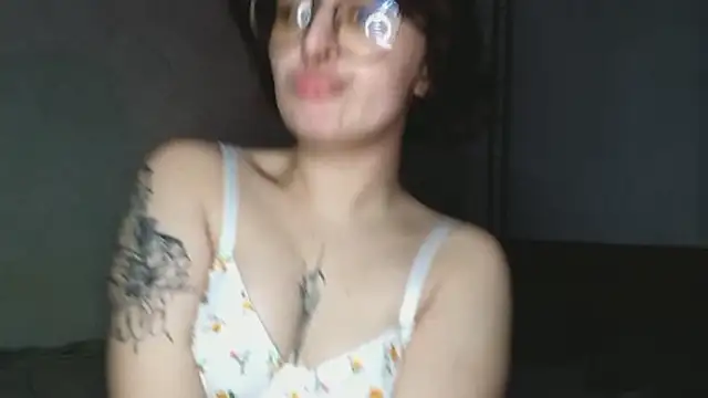 SonyaDew's cam snapshot