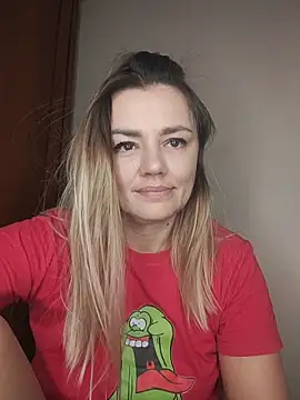 KrissSexi's cam snapshot