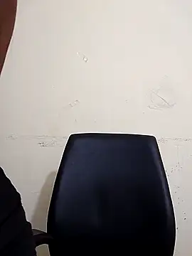 sexy_lips99's cam snapshot