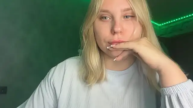 Thalia__Star's cam snapshot