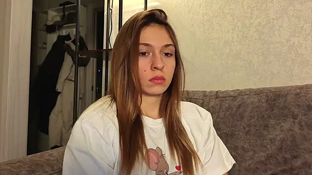 LovelyKatea's cam snapshot