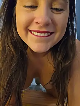 GatitaXD27's cam snapshot