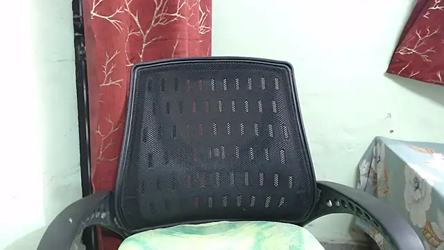 sweet-alia's cam snapshot